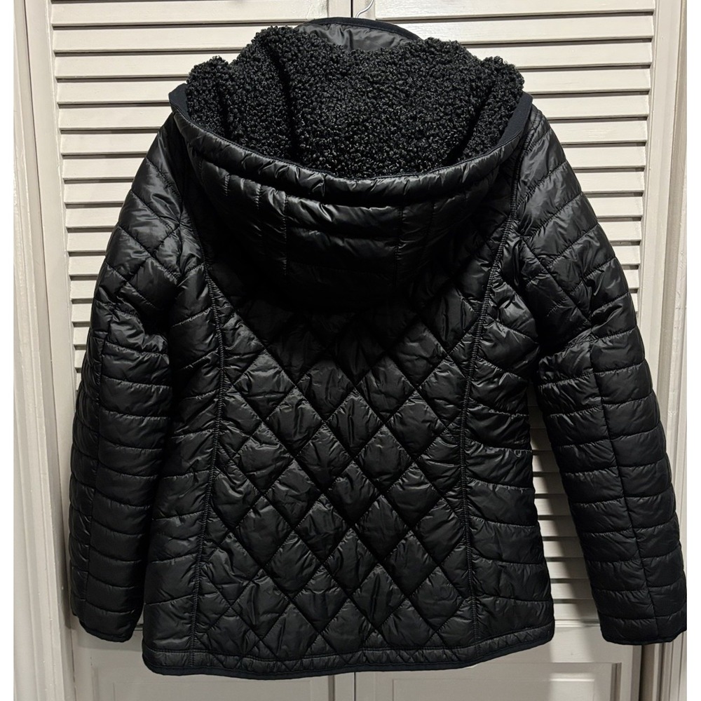 Gallery Puffer Jacket Zip/Snap Up Hood Size Large Zip Pockets Lined Black Toggle - Picture 7 of 9